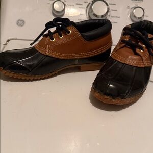 Blue bills by red head  Duck Shoes